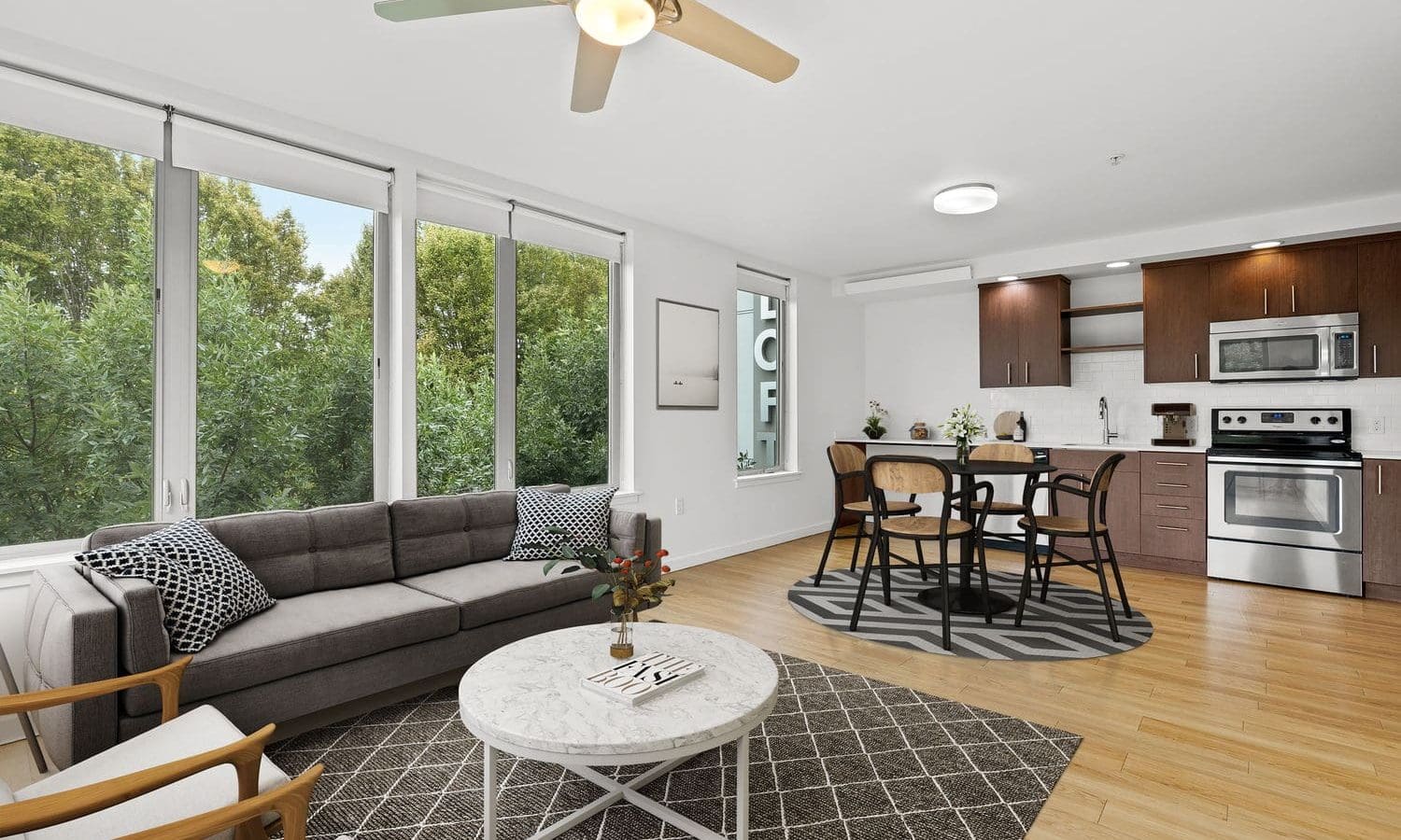 1100 SE 12th Ave - Web Quality - 002 - Kitchen 1_VS